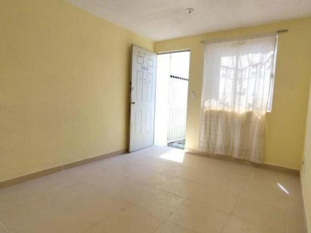 VENTA DE CASA EN REAL DE SAN VICENTE CHICOLOAPAN ESTADO DE MEXICO