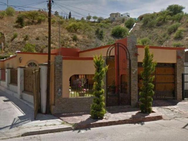 VENTA DE CASA EN REGIS EN HEROICA NOGALES EN SONORA
