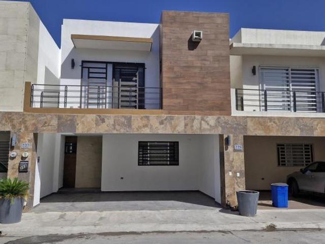 Casa en Venta Orion Residencial, Apodaca, Nuevo León