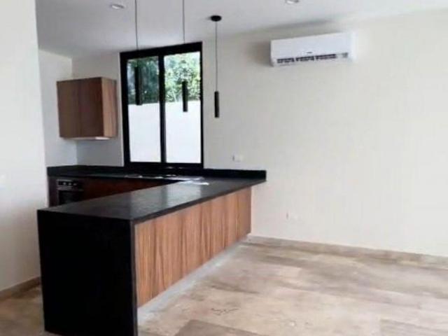 VENTA DE CASA EN RESIDENCIAL DE LUJO PLAYA DEL CARMEN