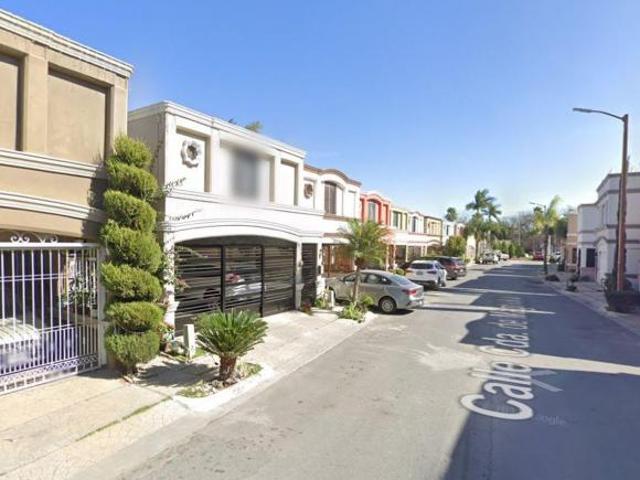 VENTA DE CASA EN RESIDENCIAL GENERAL ESCOBEDO