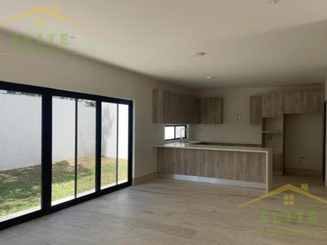 VENTA DE CASA EN RESIDENCIAL LOMA BONITA, TAMPICO, TAMPS