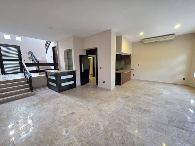 Venta de Casa en Residencial Lomas Residencial