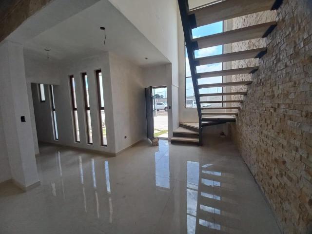 VENTA DE CASA EN RESIDENCIAL TOPACIO I CRESPA TOWN EN TOLUCA