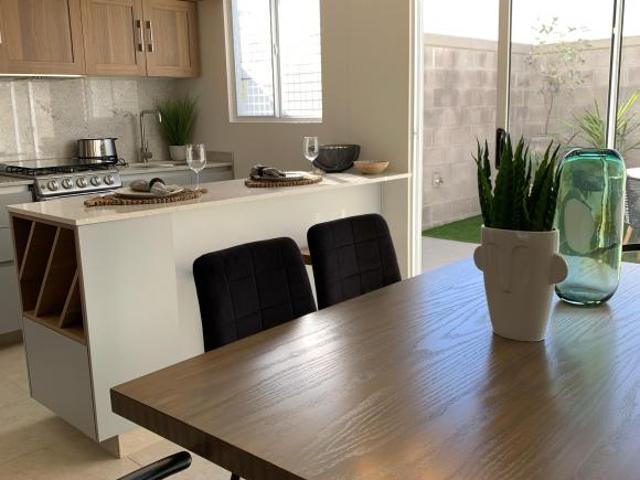 Venta de Casa en Residencial, 2 Recamaras, El Marques, Queretaro