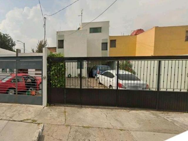 VENTA DE CASA EN RIO VERDE, LAS AGUILAS, GUADALAJARA, JAL