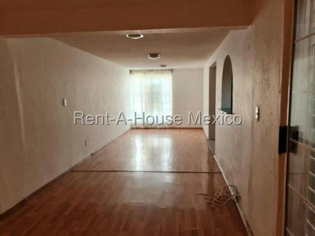 Venta de casa en Rinconada de la Herradura CMB 25 2376