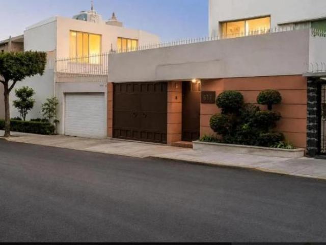 VENTA DE CASA EN ROMERO DE TERREROS, COYOACÁN, CDMX