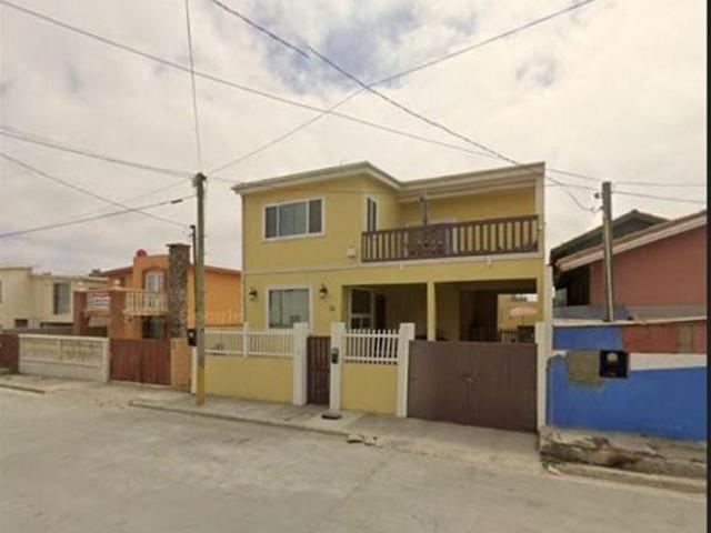 VENTA DE CASA EN ROSARITO