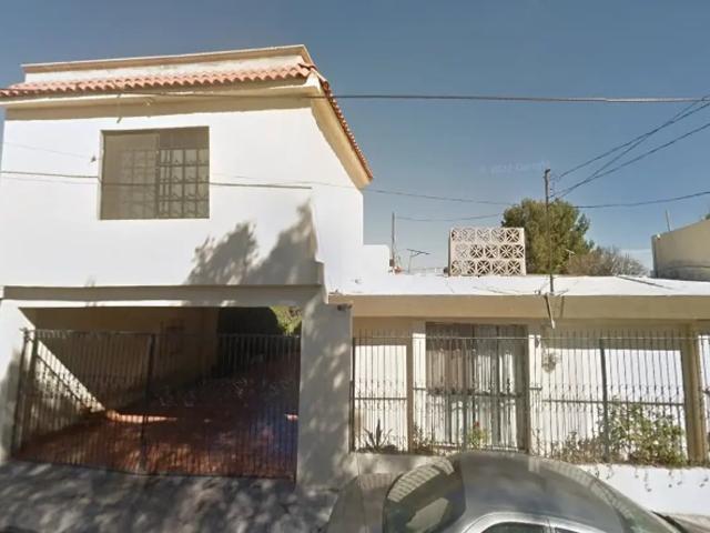 Venta de Casa en Saltillo, Coahuila: Oportunidad Cerca de Servicios Clave