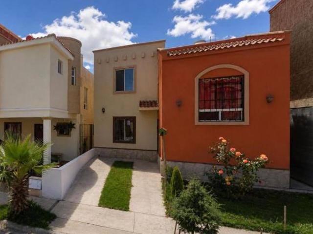 VENTA DE CASA EN SALTILLO COL LOURDES COAHUILA
