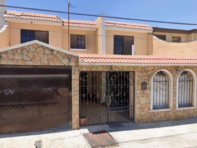 LIQUIDACION! CASA EN REPUBLICA ORIENTE NORTE SALTILLO COAHUILA