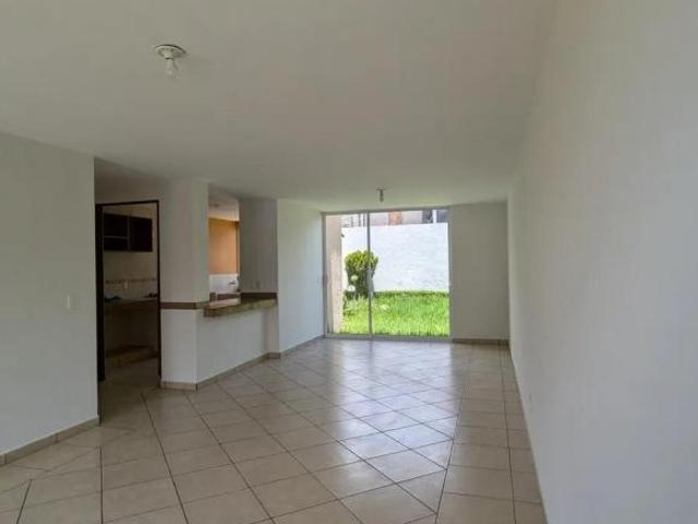 VENTA DE CASA EN SAN FELIPE TLALMIMILOLPAN TOLUCA