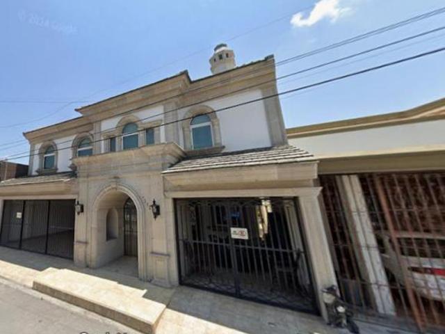 VENTA DE CASA EN SAN NICOLAS DE LOS GARZA CALLE 18 DE DIECIEMBRE COL EL ROBLE