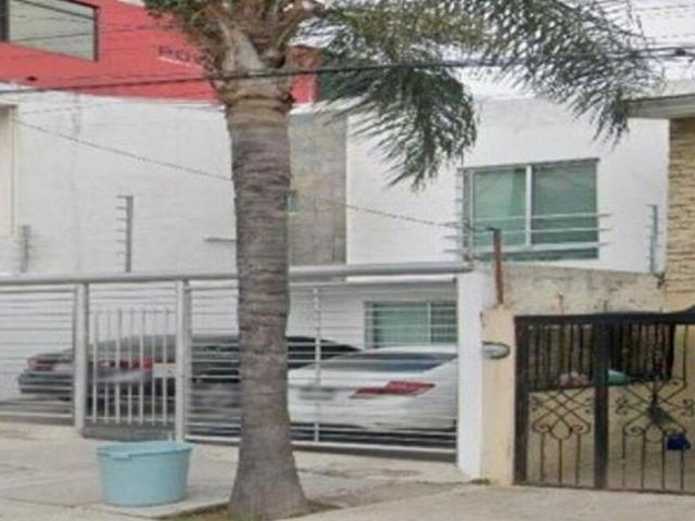 VENTA DE CASA EN SAN PEDRO TLAQUEPAQUE JALISCO EL TAPATIO PELOTON ORIENTE