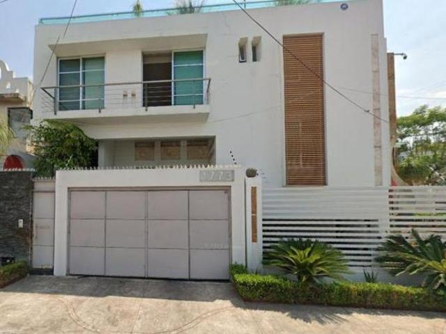 VENTA DE CASA EN SAN PEDRO TLAQUEPAQUE MIRADOR DEL TESORO JALISCO