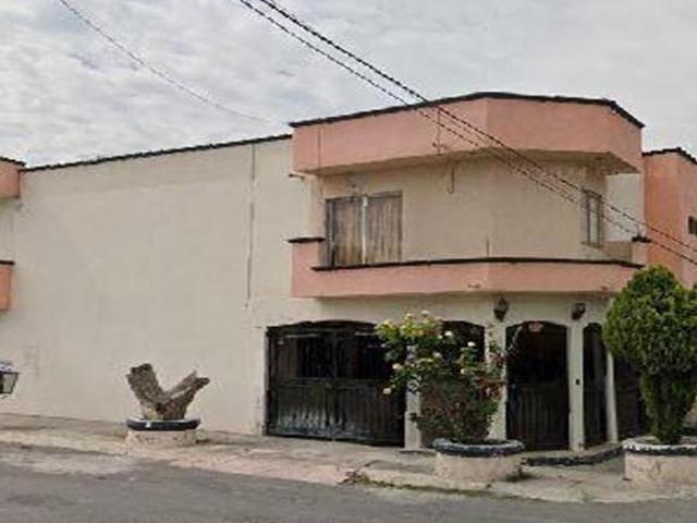 VENTA DE CASA EN SANTA ALICIA PARAJES DE SANTA ELENA