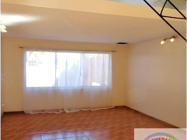 Venta de casa en sector Camilo Olavarría, comuna de Coronel