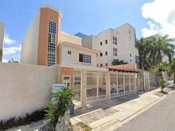VENTA DE CASA EN SM12 CANCUN CALLE NIZUC 20