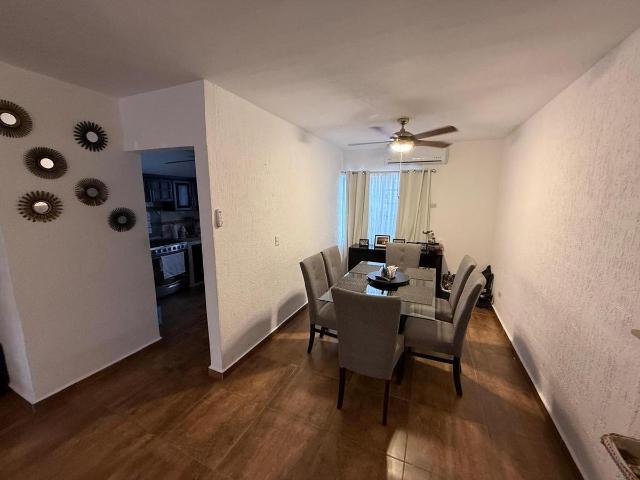 VENTA DE CASA EN SOL DE MAYAB