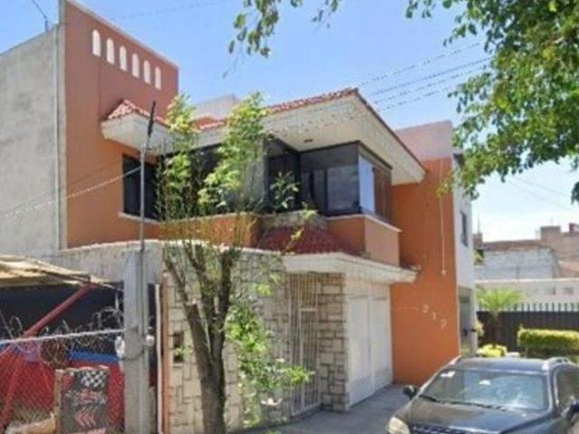 VENTA DE CASA EN TEHUACAN PUEBLA AQUILES SERDAN C 22 NORTE
