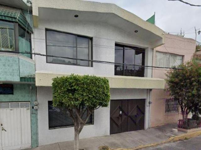VENTA DE CASA EN COL ESCUADRON 201 IZTAPALAPA CIUDAD DE MEXICO