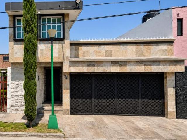 VENTA DE CASA EN TERCERA CERRADA BAHAMAS LOMAS ESTRELLA IZTAPALAPA CIUDAD DE MEXICO