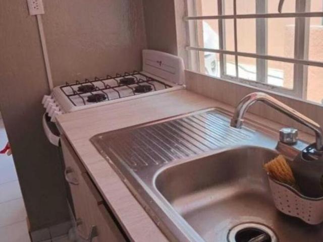 Venta de Casa en Texcoco de Mora, Los Reyes, Acalquipán, en la CALLE DEL AGUA No 1 CASA B LOTE 1 COL