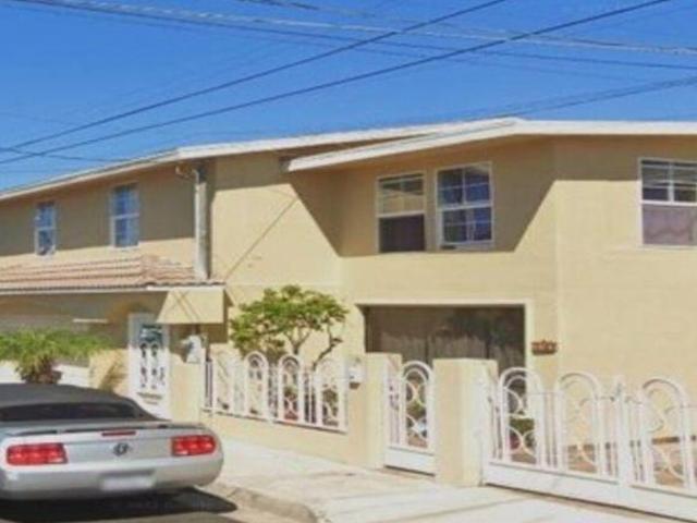 VENTA DE CASA EN PSICÓLOGOS LOMAS DE AGUA TIJUANA BAJA CALIFORNIA