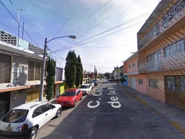 VENTA DE CASA EN TITANES DE LA MONTAÑA TLALNEPANTLA DE BAZ, ESTADO DE MÉXICO