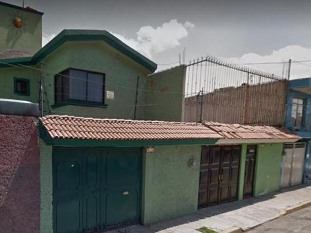 VENTA DE CASA EN TOLUCA DE LERDO, EDOMEX