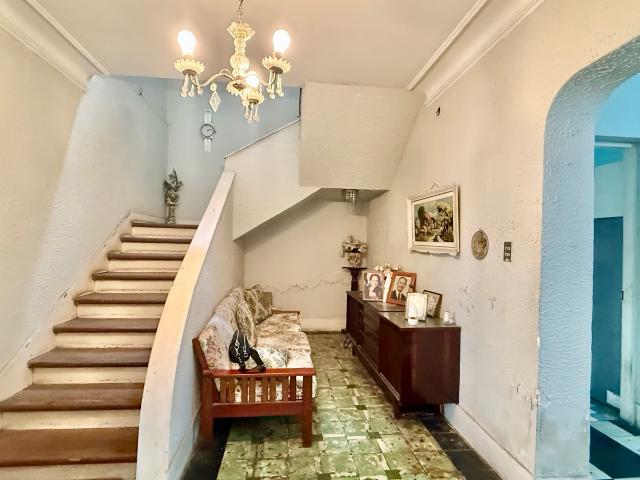 VENTA DE CASA EN URB. SANTA CRUZ MIRAFLORES