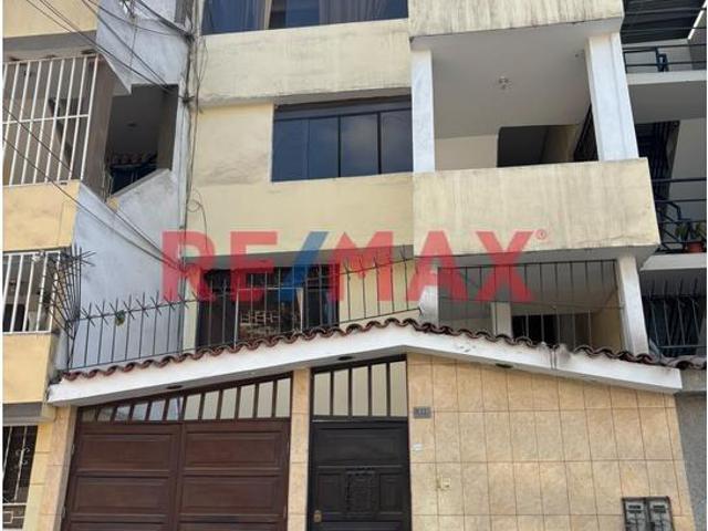 Venta De Casa En Urb San German Smp
