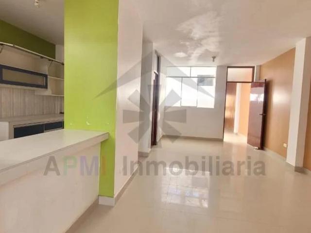 Venta de casa en urbanizacin los sauces al costado de la universidad sipn