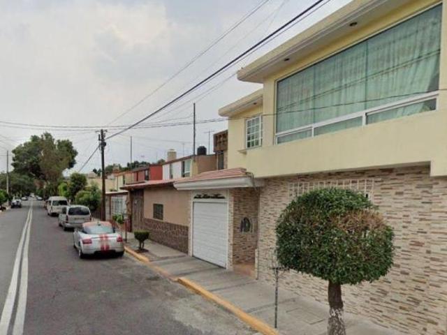 Venta de Casa en Valle de Santa Monica, Tlalnepantla de Baz, Edo Mex