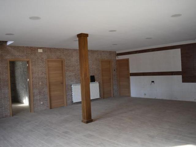 Venta de casa en Valle de Valdebezana Burgos