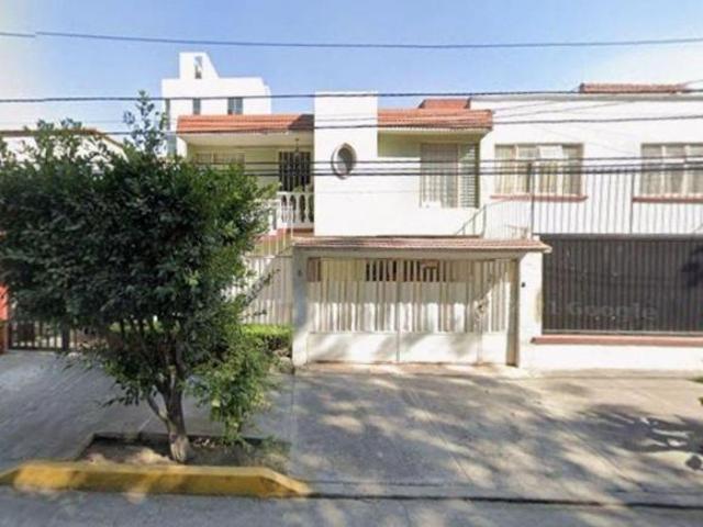 VENTA SIN CREDITOS DE CASA EN VENUSTIANO CARRANZA COL MAGDALENA MIXIUHCA CDMX