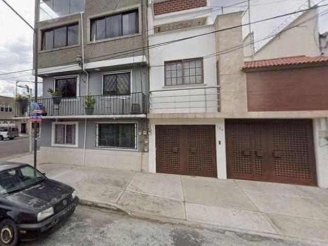 VENTA DE CASA EN VENUSTIANO CARRANZA COL 20 DE NOVIEMBRE