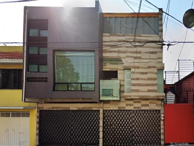 VENTA DE CASA EN VENUSTIANO CARRANZA EN CIUDAD DE MEXICO