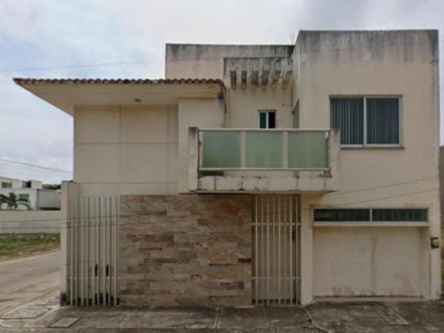 VENTA DE CASA EN VERACRUZ COATZACOALCOS FRACCIONAMIENTO PARAISO COATZACOALCOS