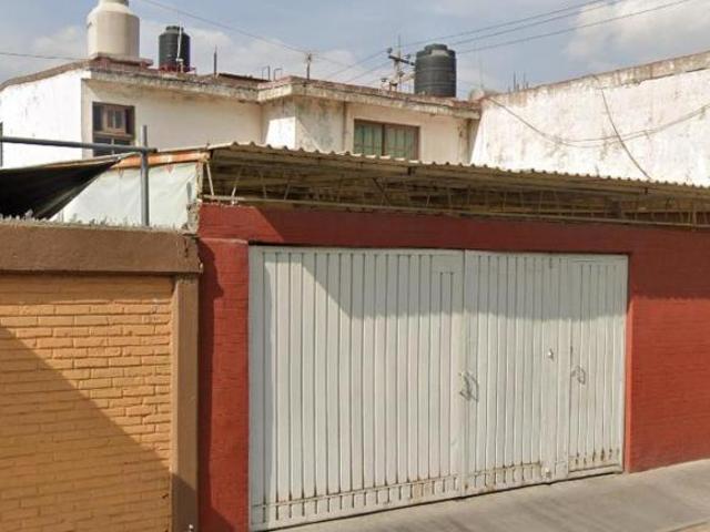 VENTA DE CASA EN VILLA DE LAS FLORES COACALCO ESTADO DE MEXICO