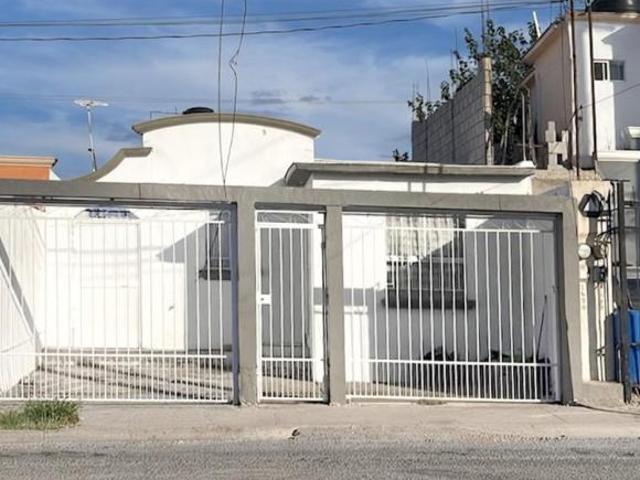 VENTA DE CASA EN VILLA DEL REAL 3 RECAMARAS
