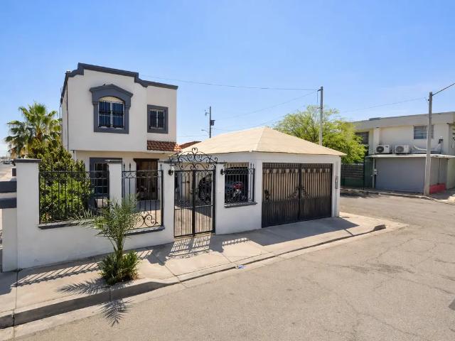 VENTA DE CASA EN VILLA RDCIAL DEL PRADO EN MEXICALI DE BAJA CALIFORNIA