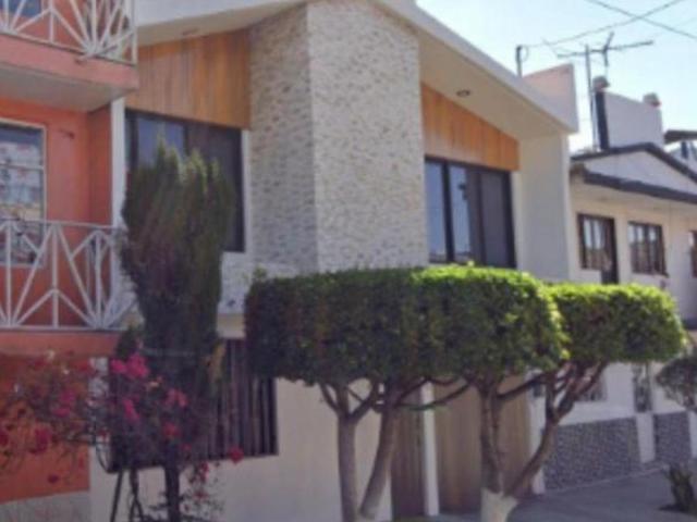 VENTA DE CASA EN VILLADA NEZAHUALCOYOTL EDO. MEX