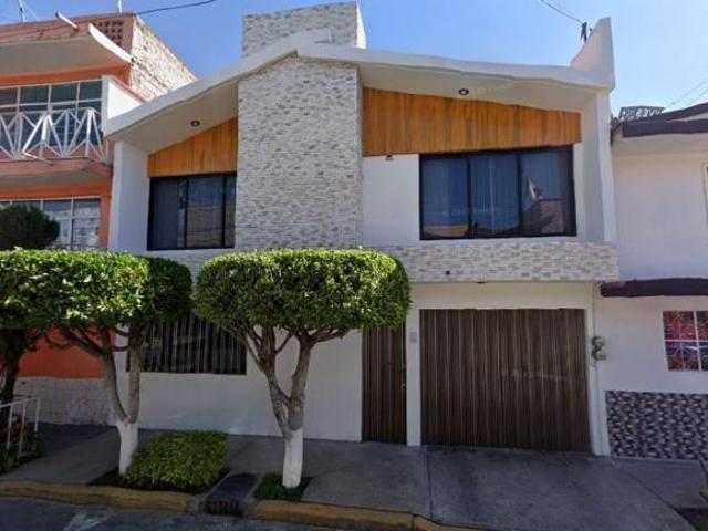 VENTA DE CASA EN VILLADA, NEZAHUALCOYOTL MEX