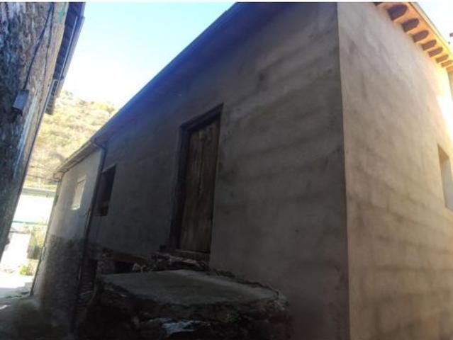 Venta de casa en Villanueva de Valdueza