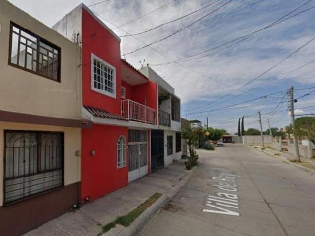 VENTA DE CASA EN VILLAS DE LA HACIENDA, CELAYA, GUANAJUATO