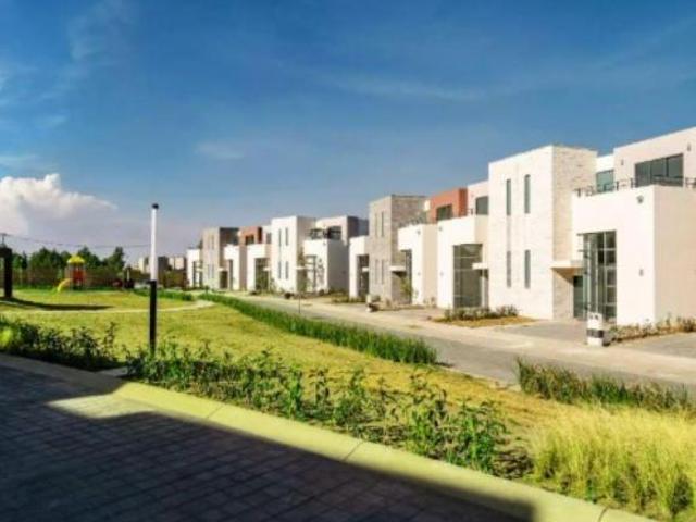 VENTA DE CASA EN VILLAS DEL CAMPO EN CALIMAYA EDOMEX JB