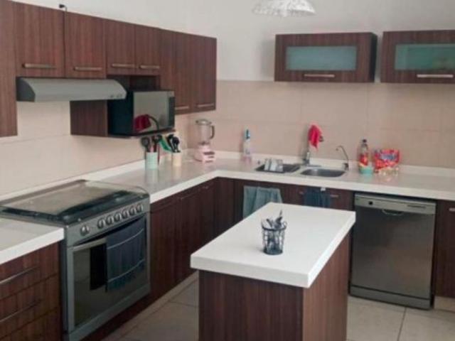 VENTA DE CASA EN VILLAS DEL MIRADOR, SANTA CATARINA, ESTADO DE NUVO LEÓN
