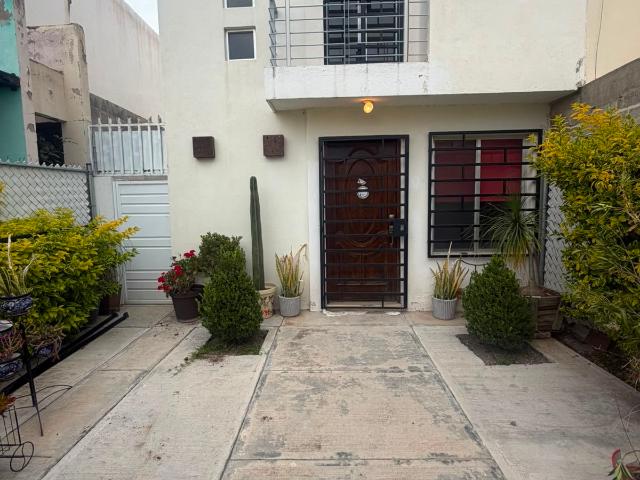 VENTA DE CASA EN VILLAS GUANAJUATO